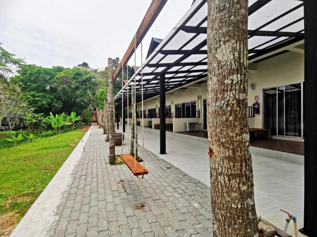 Nana Beach Hotel & Resort Pathiu Ngoại thất bức ảnh